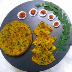 A picture of Drumstick Leaves Paratha.