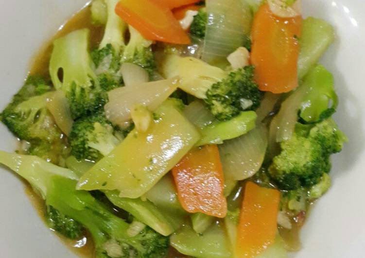 Cara Gampang Membuat Brokoli saus tiram Anti Gagal