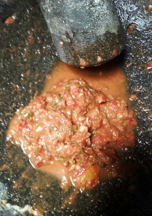 Foto resep SAMBAL TERASI MENTAH ala PECEL LELE