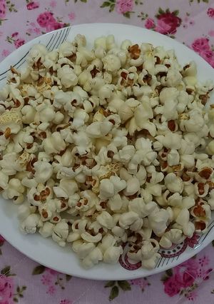 عکسی از دستور پفیلا نمکی