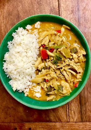 A picture of Coconut Chicken Curry.