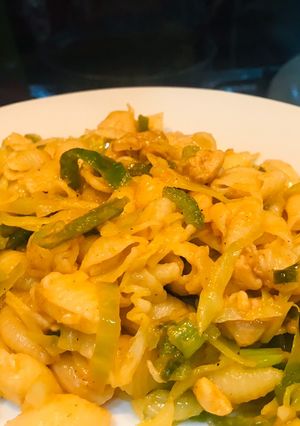 A picture of Masala shell macaroni.