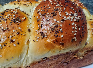 Una foto de PAN🍞BRIOCHE Con🌻Semillas...!