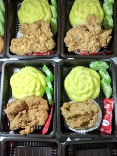 Foto resep Naskung(nasi kuning) ayam krispi