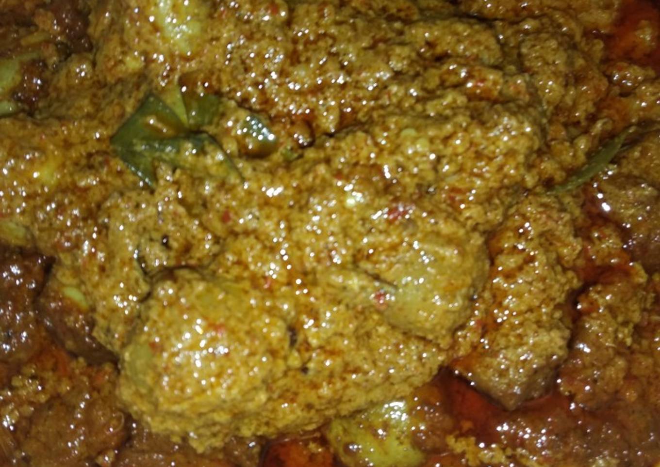 Rendang daging sapi pedas