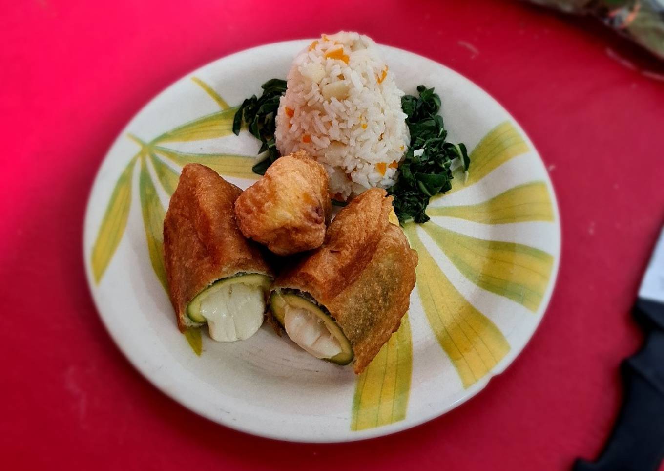 Calabaza capeada, rellena de quesillo y arroz blanco