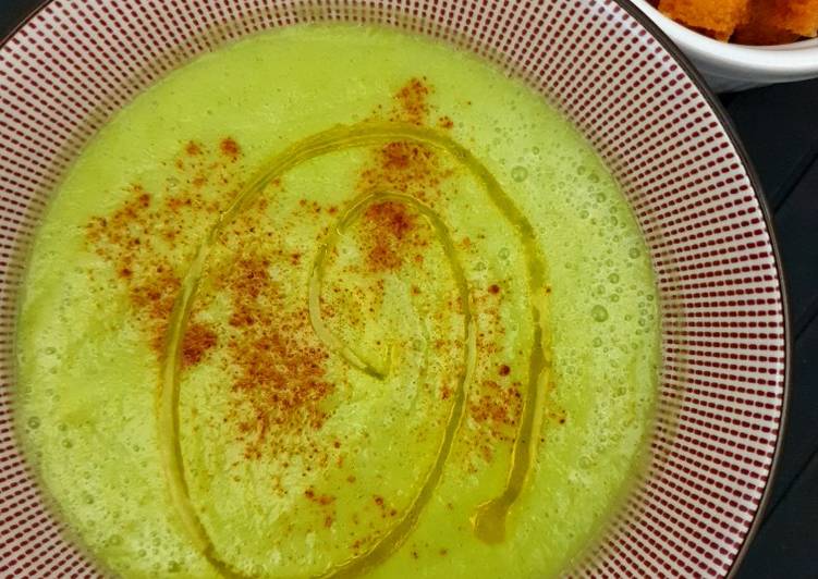 Gazpacho de calabacín