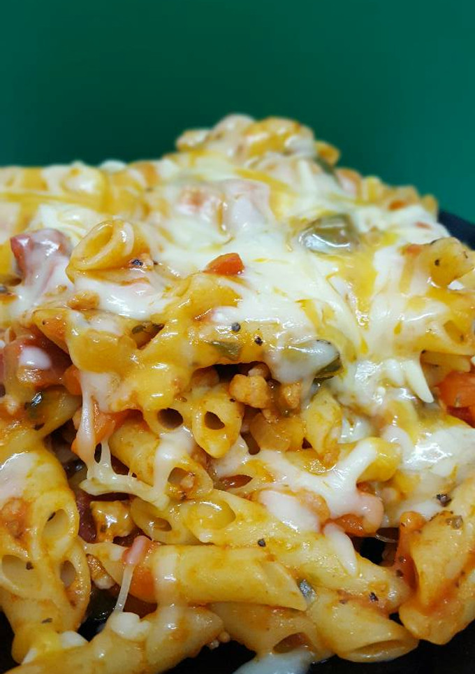 Una foto de Macarrones con carne y verduras
