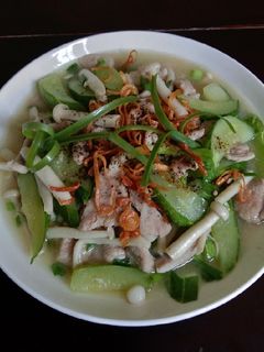 Hình của món Dưa leo Xào Nấm- Thịt.