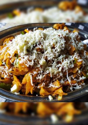 A picture of Leftover cheese chapati noodles.