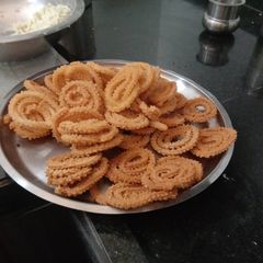 A picture of Rice atta chakli.