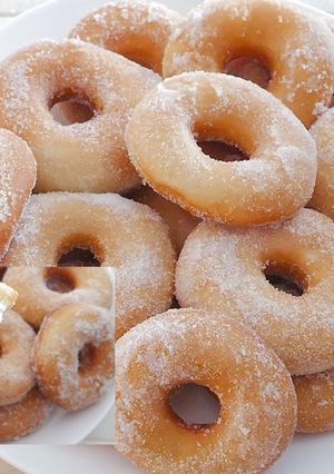 A picture of Soft & fluffy donuts.