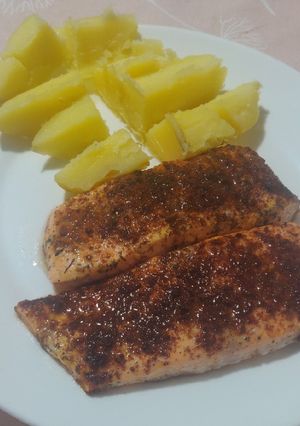 Una foto de Salmón al horno
