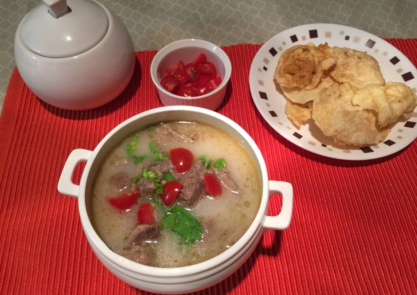 Soto Betawi dengan susu