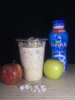 A picture of Apple desert.