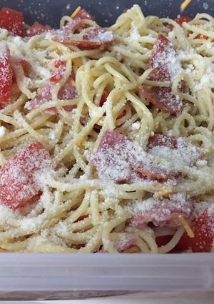 A picture of Italian spaghetti pasta salad.