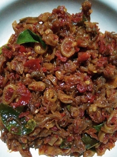 Foto resep Sambal Cumi Asin Pedas Balado