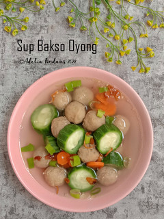 Foto resep Sup Oyong Bakso