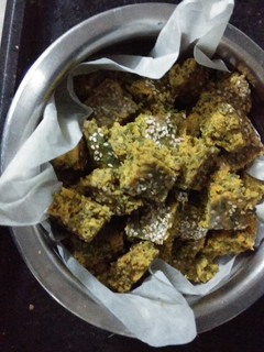 कोथिम्बीर वडी रेसिपी मुख्य फोटो