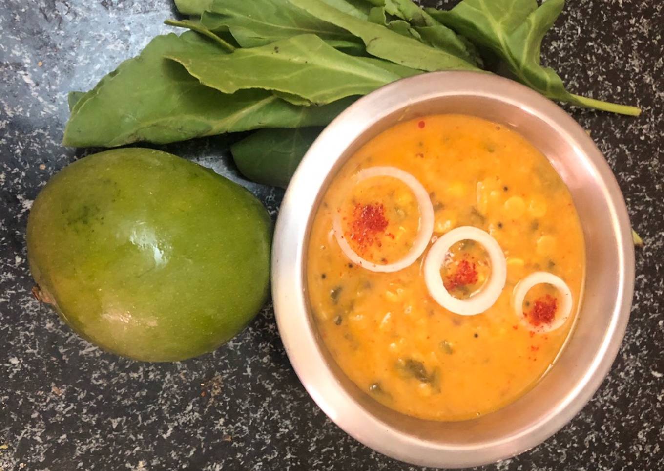 Palak mango dal