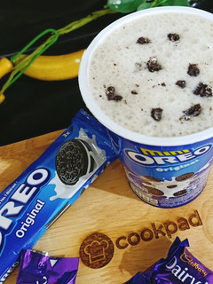 A picture of Banana & Oreo Shake 🍌🧋🥤🍌.
