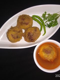 मसाला आलू बोंडा (Masala Aloo Bonda recipe in Hindi) रेसिपी मुख्य फोटो
