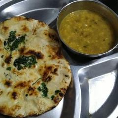 Butter naan A picture of Butter naan.