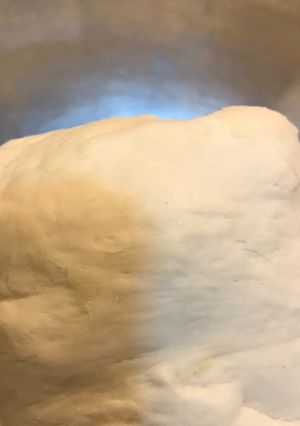 صورة لوصفة عجينة معجنات مثل القطن بدون تخمير ☁️🥖