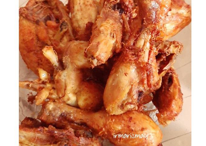 38. Ayam Goreng Bumbu Ungkep