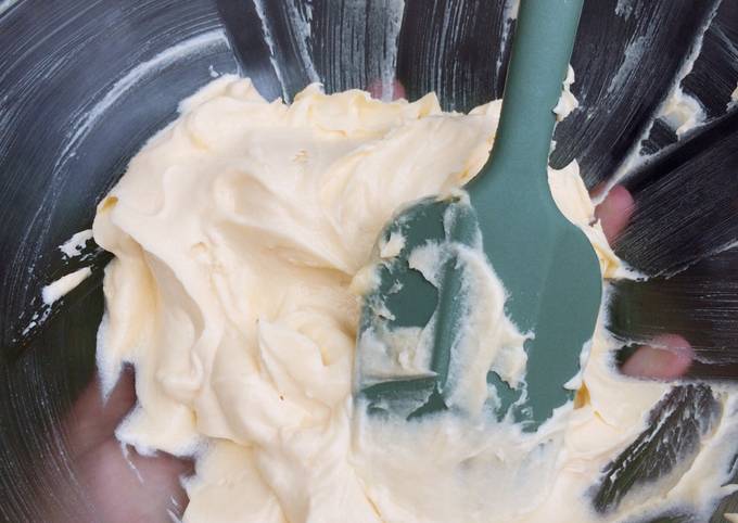 Resep Butter Cream Untuk Olesan Donat, Bikin Ngiler