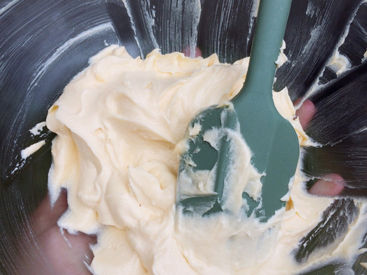 Resep: Butter Cream Untuk Olesan Donat Enak Dan Mudah