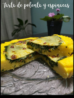 Una foto de Tarta de polenta y espinacas