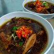 30. Sop Konro Khas Makassar Favorit Keluarga