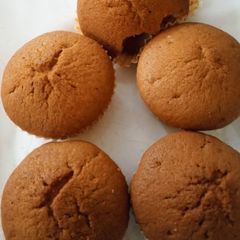 A picture of Orange cupcakes.