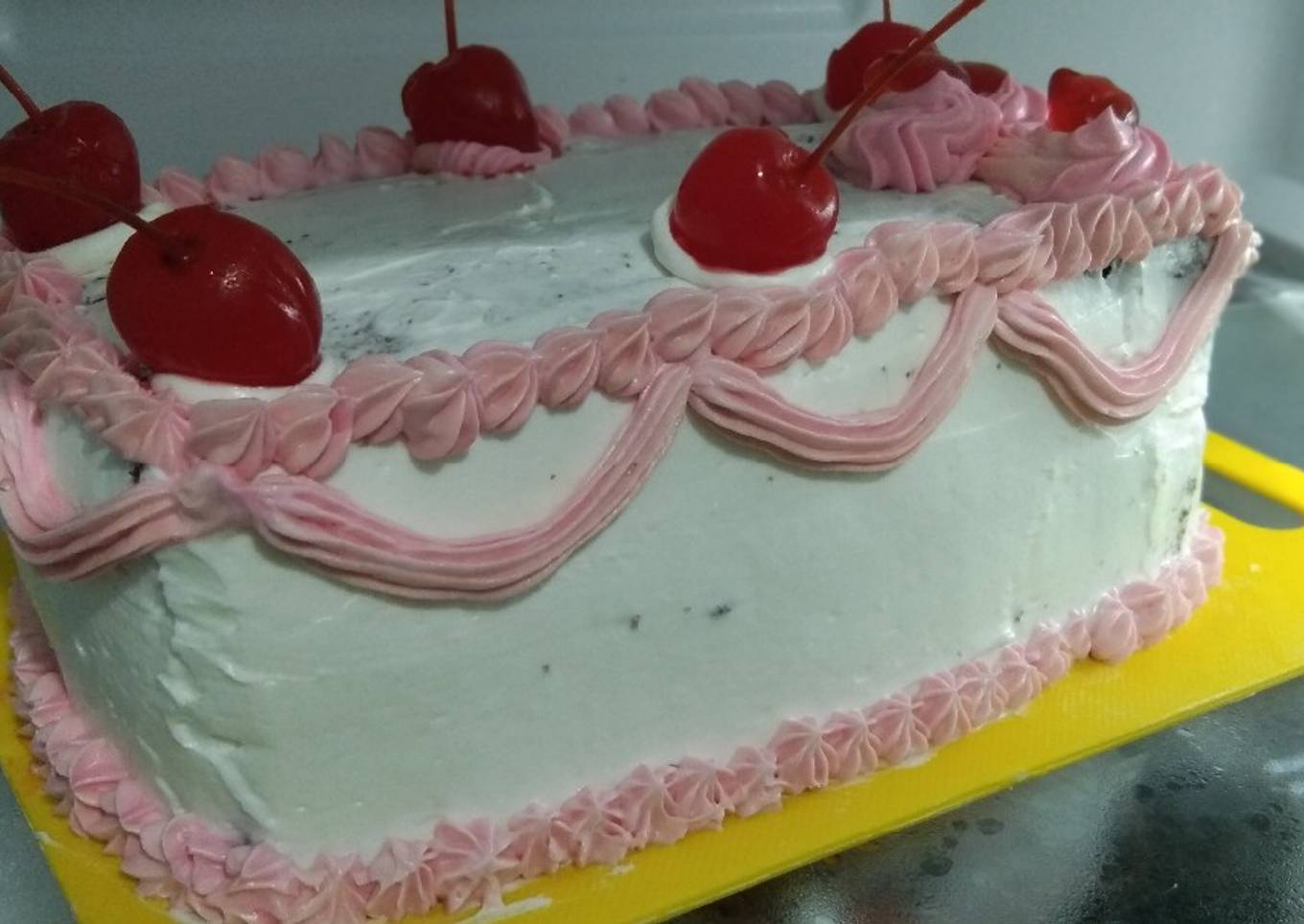 Membuat Kue Ultah Minim Budget
