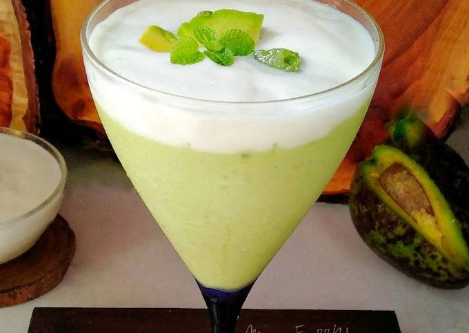 Resep Dreamy Avocado with Whipped Cream yang Enak
