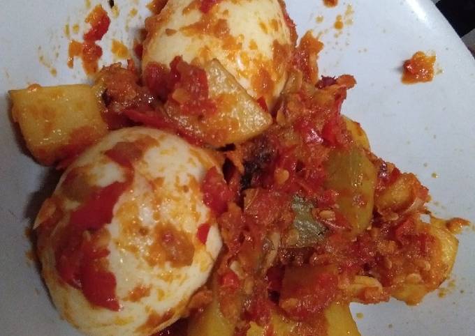  Resep enak bikin Telur kentang balado dijamin sesuai selera