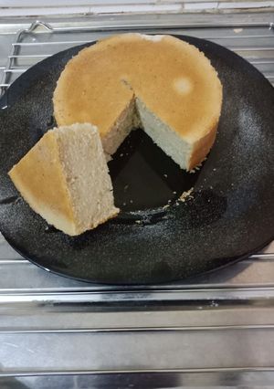 A picture of Homemade Vanilla Cake.