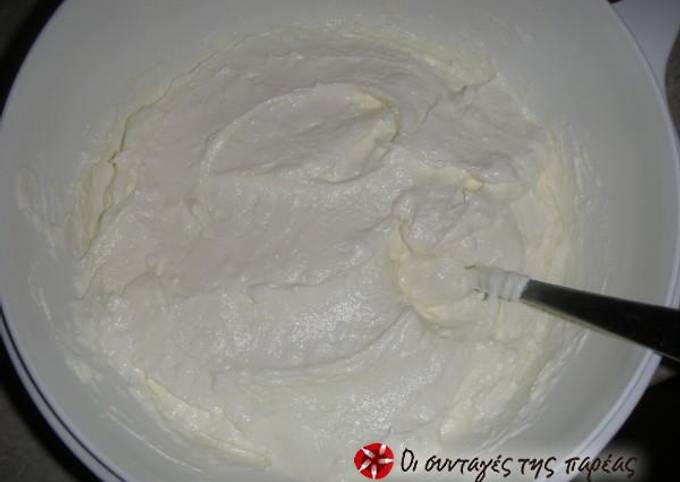 κύρια φωτογραφία συνταγής Τυρί Κρέμα - cream cheese