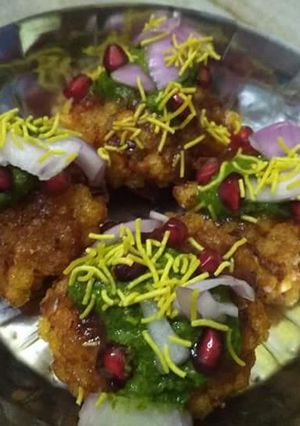 A picture of Sabudana vada.