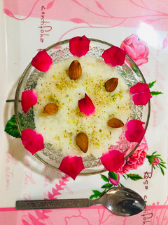 ખીર(kheer in Gujarati) રેસીપી મુખ્ય ફોટો