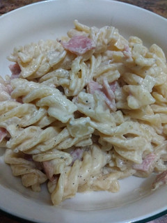 Una foto de Pasta fusilli a los 3 quesos