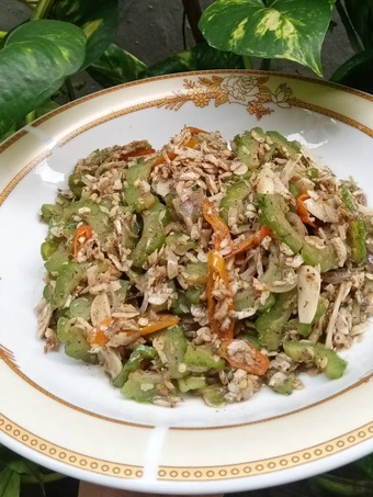 Langkah Gampang Membuat Resep Tumis pare udang rebon yang Lezat Anti Ribet, Bisa Manjain Lidah