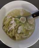 酸菜肉片貢丸湯（簡單料理）（省錢料理）