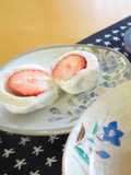 Strawberry Daifuku－Japanese Cake with Sweet Bean Paste Filling