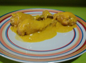 Foto principal de Muslitos de pollo en salsa en olla rápida