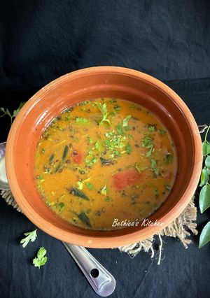 A picture of Horse Gram Sambar / Lentil Curry.