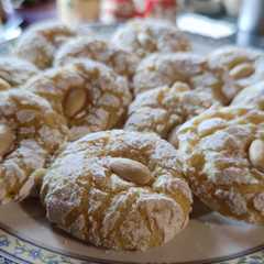 A picture of Biscotti con farina di mandorle e limone.