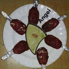 A picture of Beetroot cutlets.