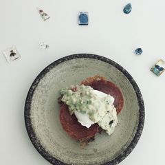 A picture of Egg with Avocado 🥑.